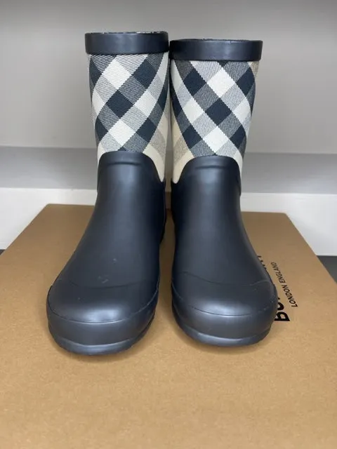 Brand New Burberry Rain Boots 34