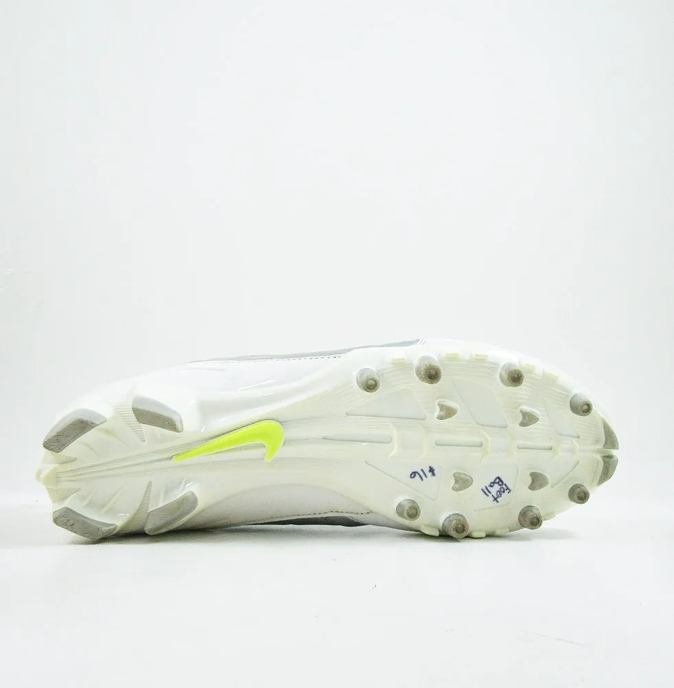 NIKE Speed