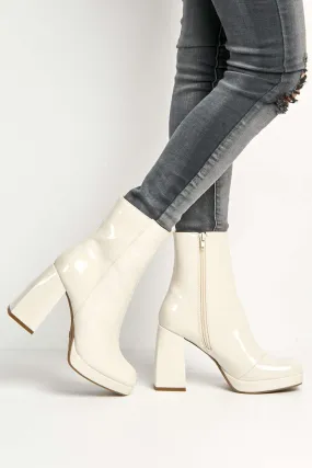 Vivika Side Zip Bock Heel Ankle Boots in Off-White