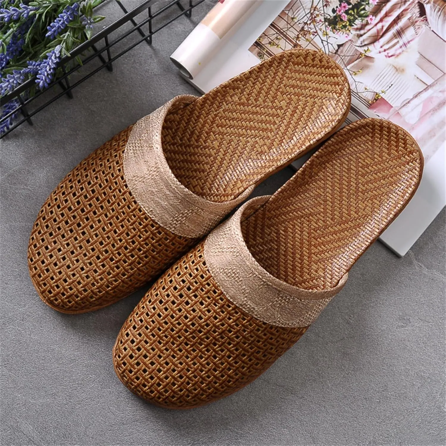 Womens Summer Slippers with Rubber Soles Memory Foam Closed Toe House Slippers Anti Slip Grass Mat Bamboo Sandals Indoor Breathable Outdoor Sandals